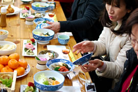 生産者の手作り料理の写真