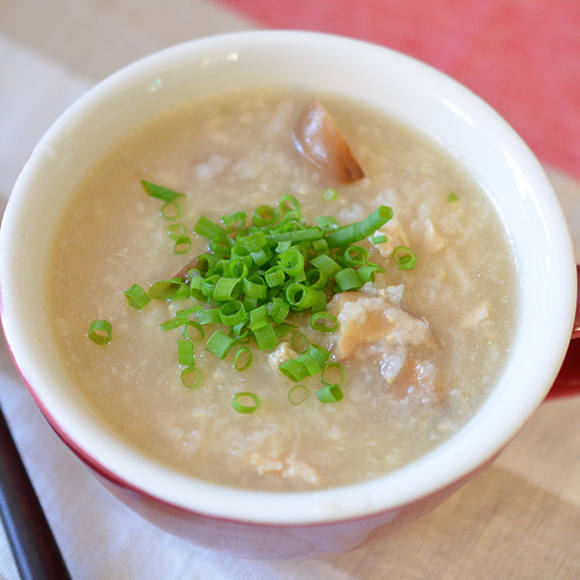 簡単にしっとり軟らか！ 鶏ムネ肉のあえもの・スープ・おかゆさん（鶏のおかゆさん）