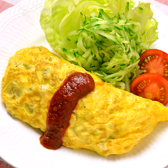 ご飯がすすむ！具だくさんオムレツ