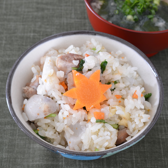 里芋と鶏肉の炊き込みご飯