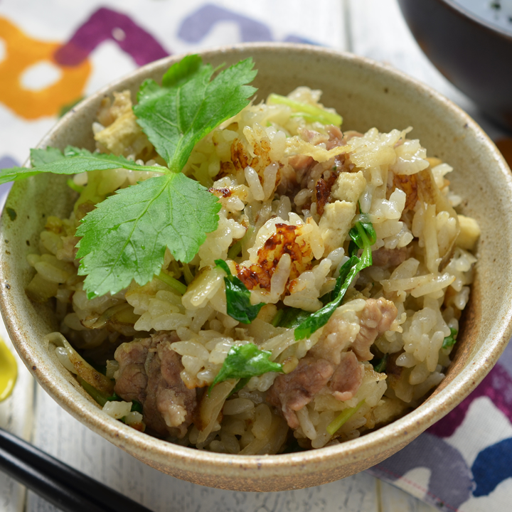 牛肉とごぼうの炊き込みご飯