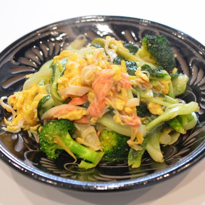 ＜サステナブルなレシピ＞ロメインレタスとふわふわ卵のしょうが炒め