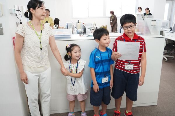 コープデリ連合会の子ども参観日の様子