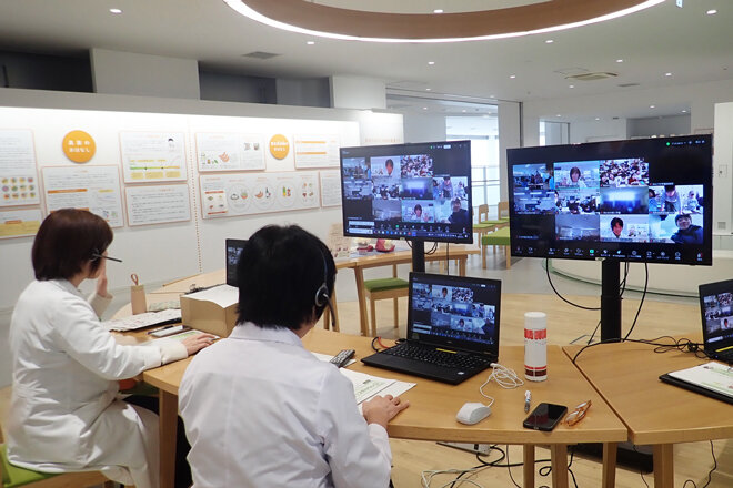 コープデリ商品検査センターオンライン見学会