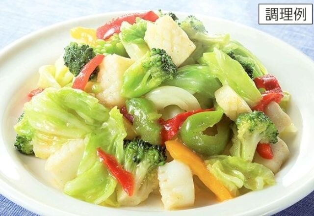 キャベツを加えておいしく!いかと彩り野菜の塩レモン炒め 調理イメージ