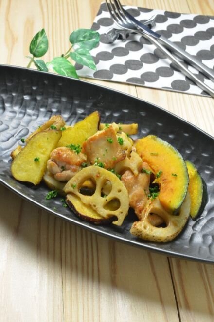 秋野菜とチキンのソテー