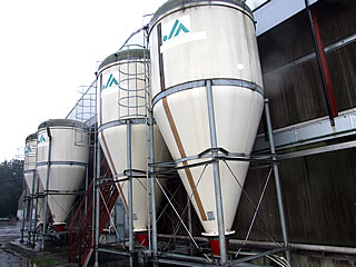 (有)中村養鶏場の農場全景